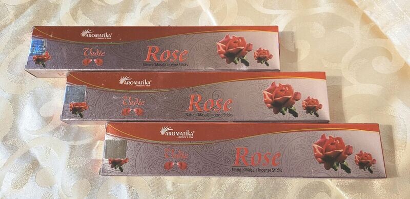 Aromatika - 12 Vedische Räucherstäbchen (15 g) - Rose