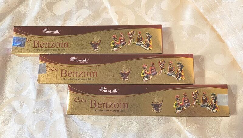 Aromatika - 12 Vedische Räucherstäbchen (15 g) - Benzoin