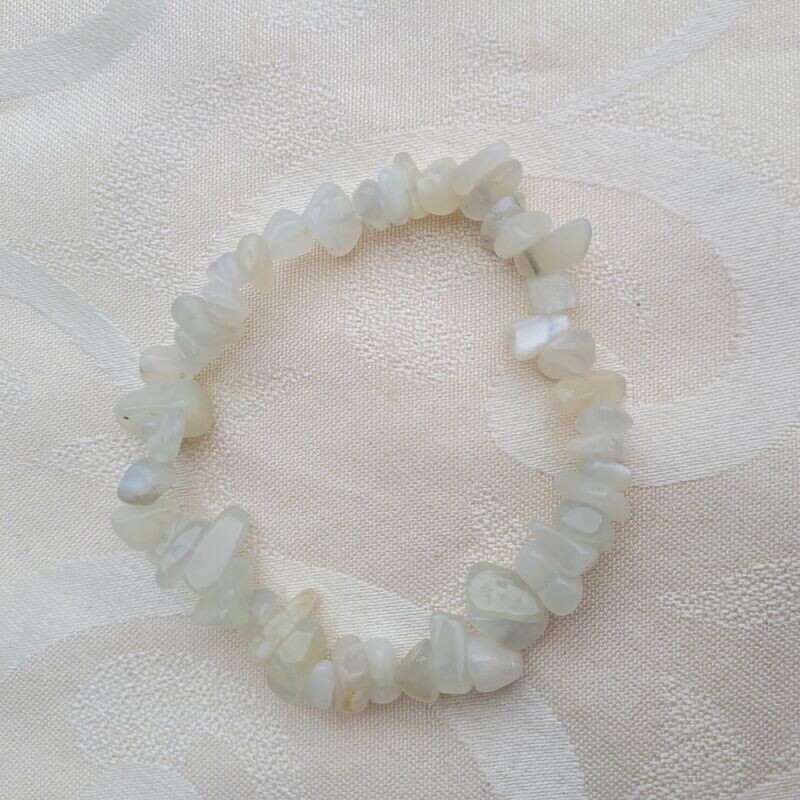 ​​Splitterarmband Mondstein