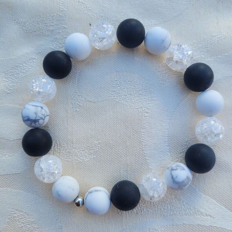​Howlith Crash-Kristall Onyx Armband - matt - 10 mm