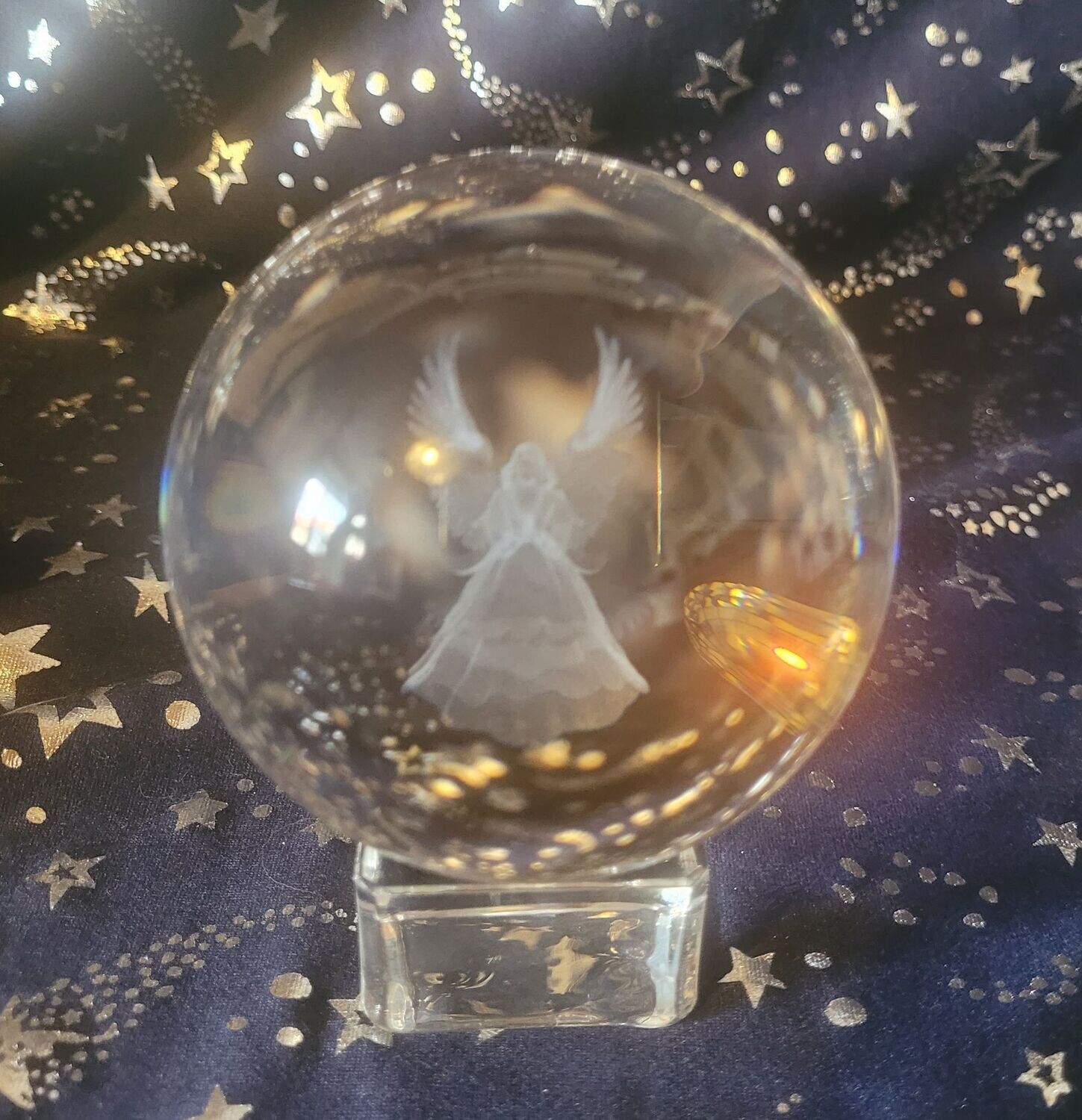 Glaskugel - 3D Laser Engel mit Lotusblüte - 8 cm