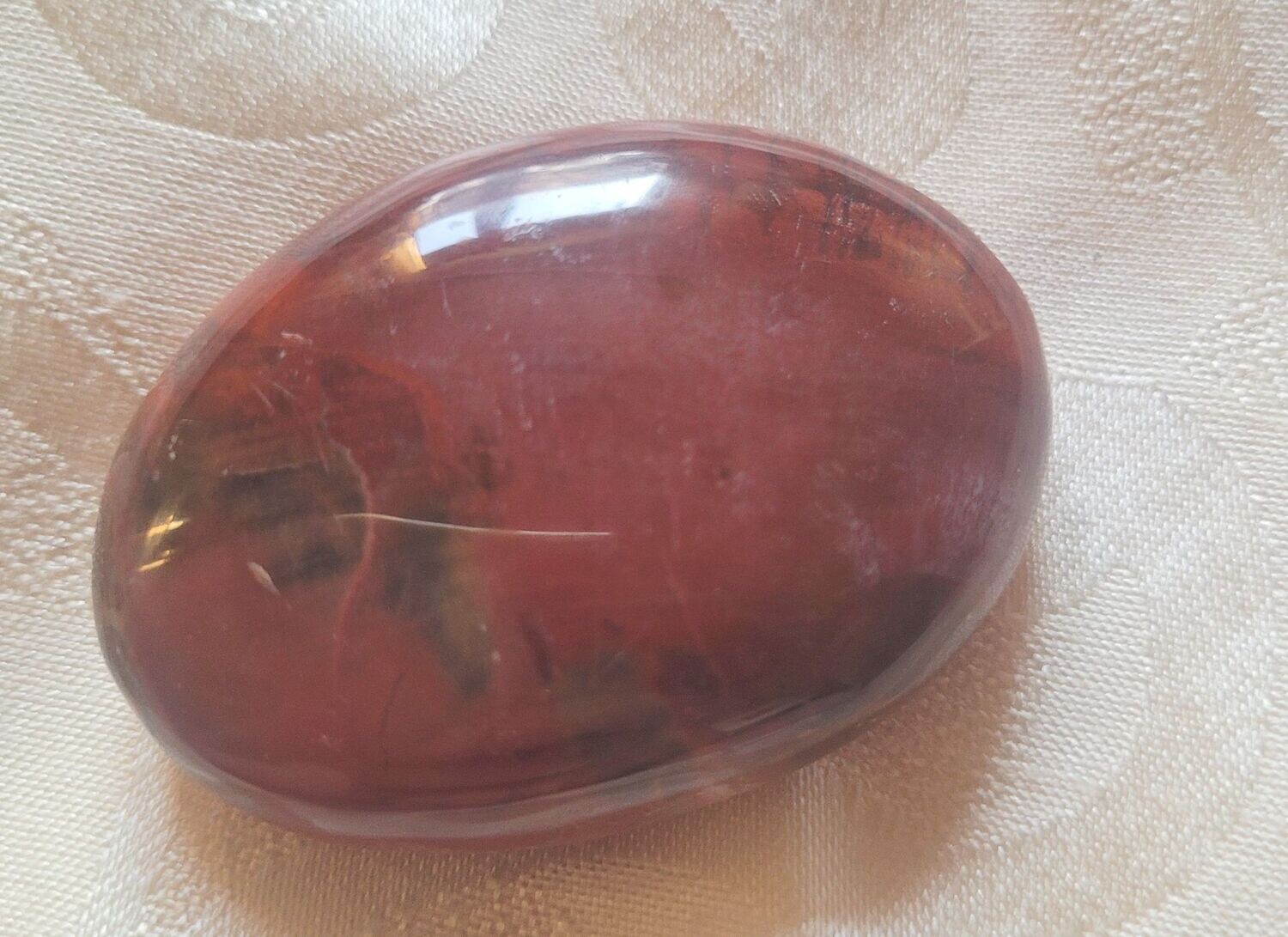 ​Trommelstein versteinertes Holz - 5,8 cm