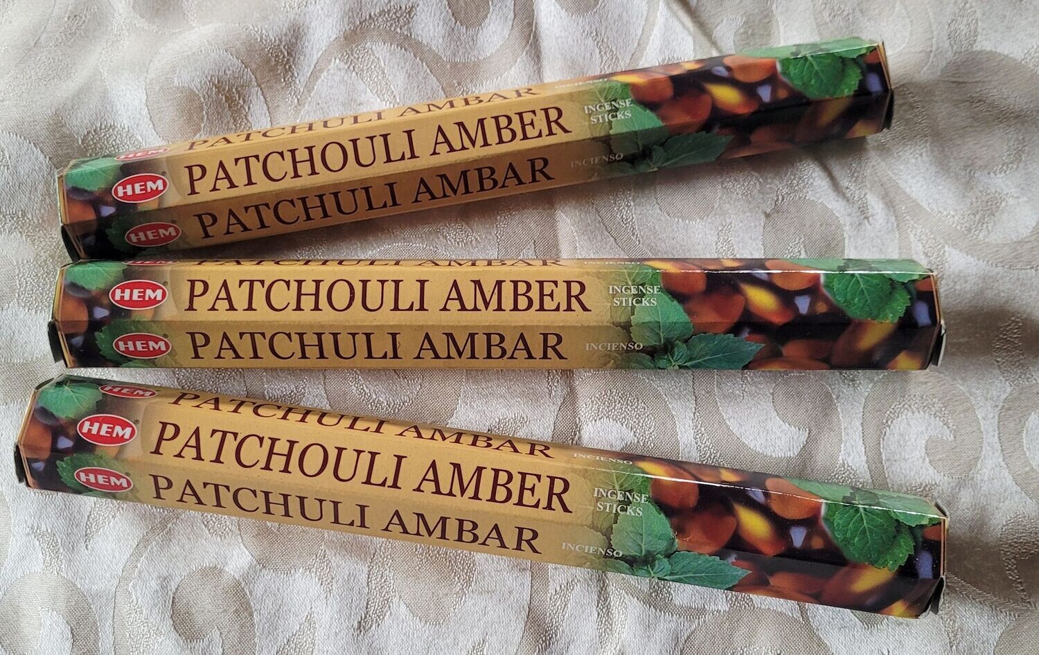 HEM - Patchouli Amber/Patchouli Bernstein - 1 Packung mit 20 Räucherstäbchen