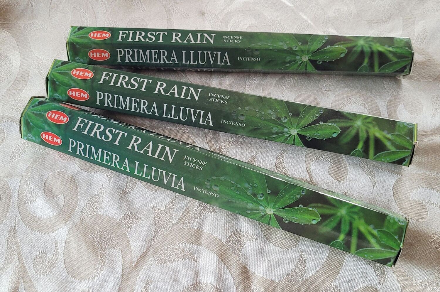 HEM - First Rain/Erster Regen - 1 Packung mit 20 Räucherstäbchen
