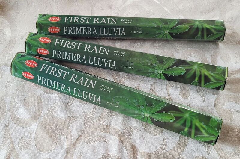 HEM - First Rain/Erster Regen - 1 Packung mit 20 Räucherstäbchen