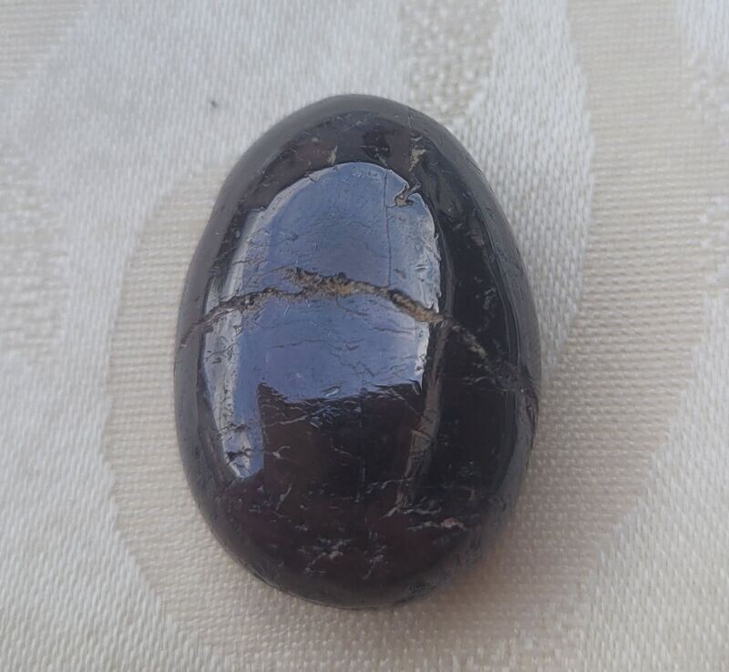 Granat - 2,5 mm gebohrt