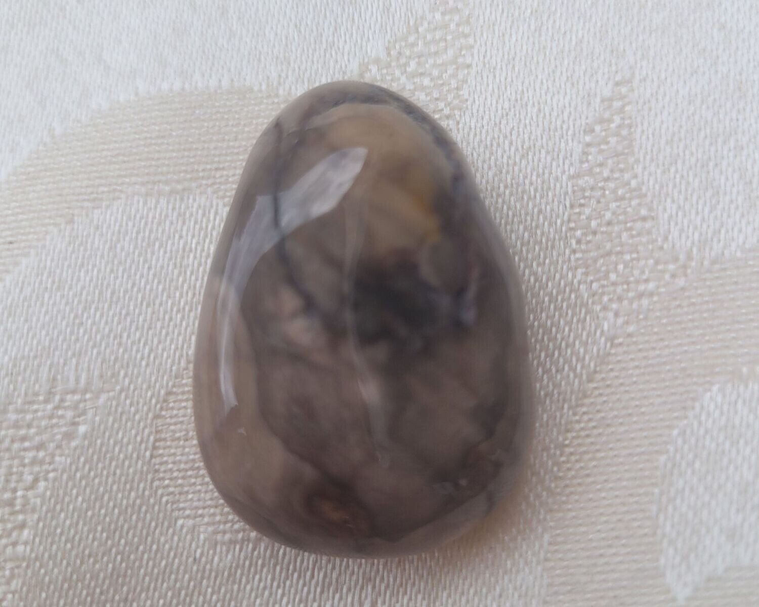 ​​Versteinertes Holz - 2,5 mm gebohrt
