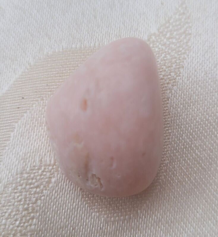 ​​Anden Opal rosa - 2,5 mm gebohrt