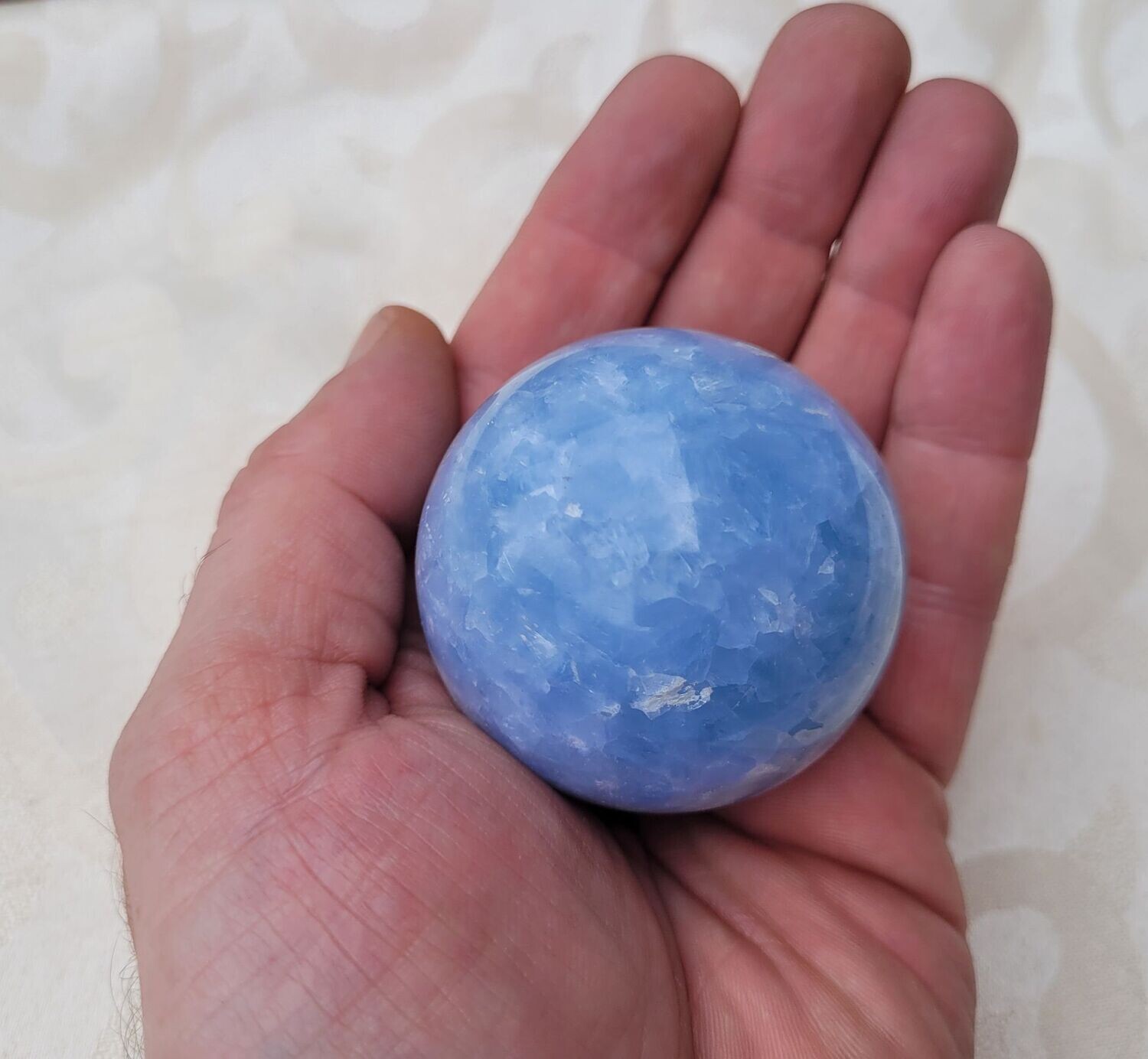 ​Edelsteinkugel Calcit blau - ca. 5,3 cm