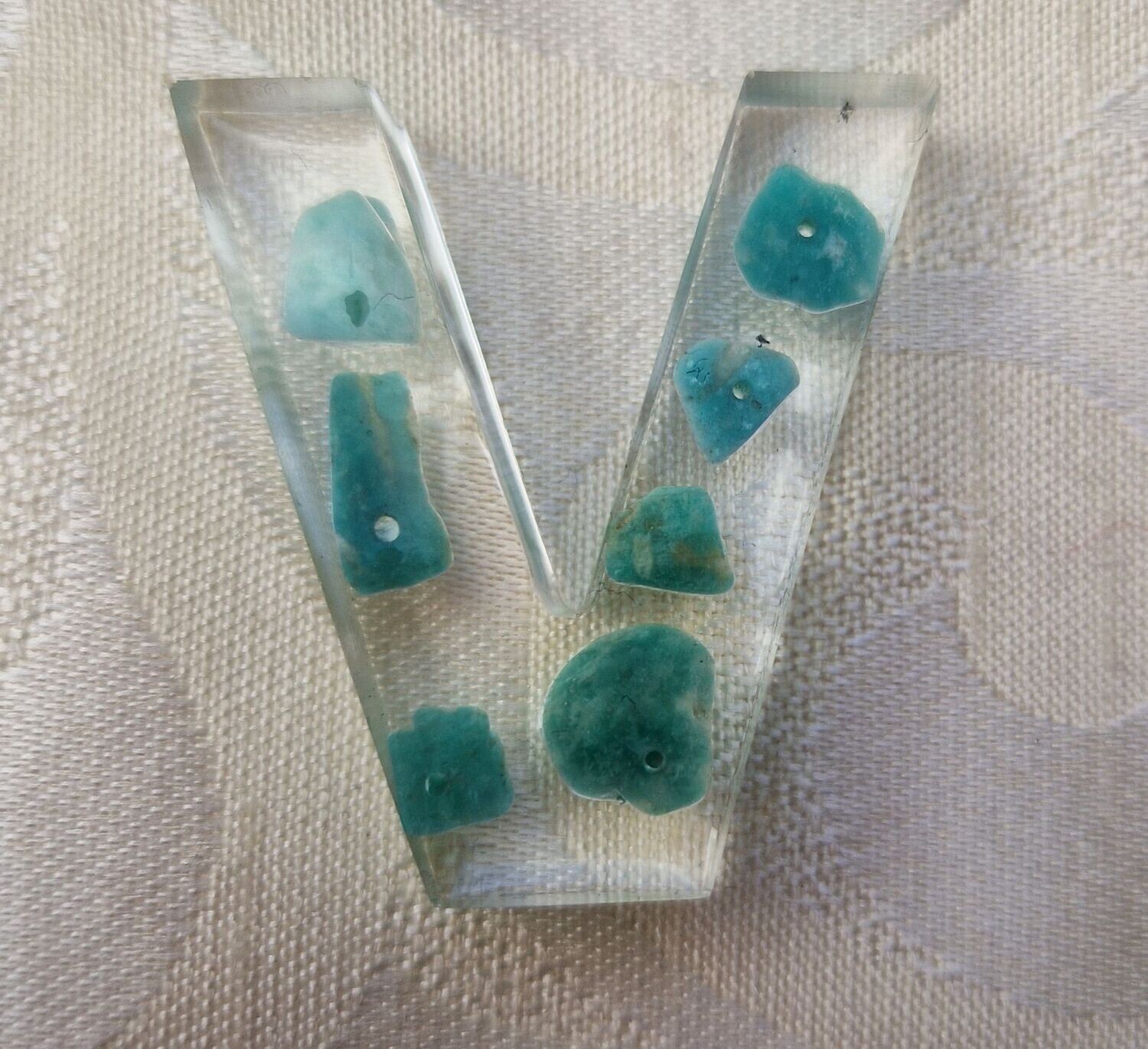 ​Aventurin in Epoxidharz - V