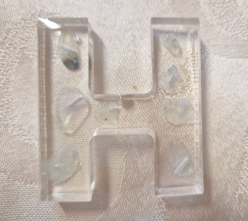 Prenit in Epoxidharz - H