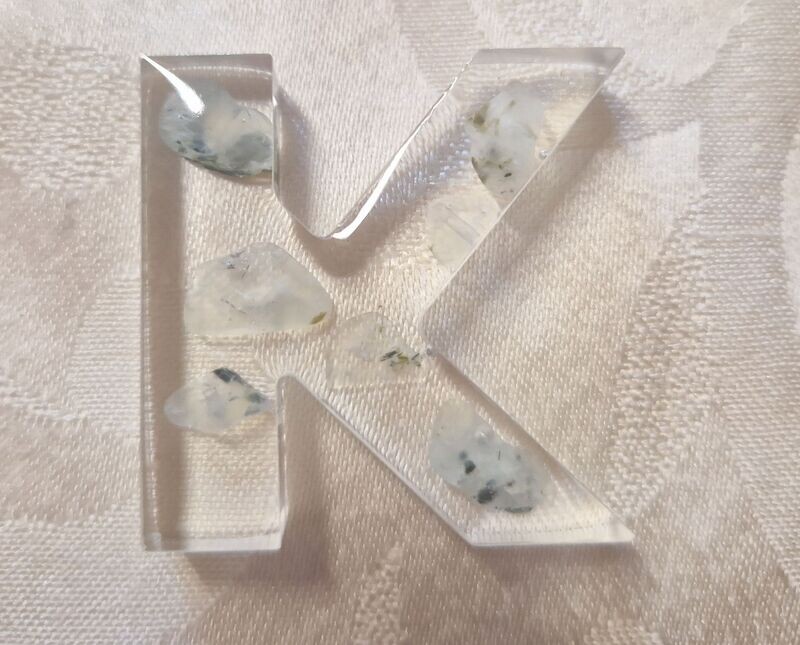 ​​​Prenit in Epoxidharz - K