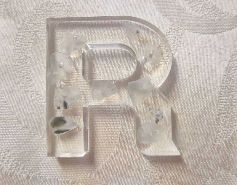 ​​​​​​​​​​Prenit in Epoxidharz - R