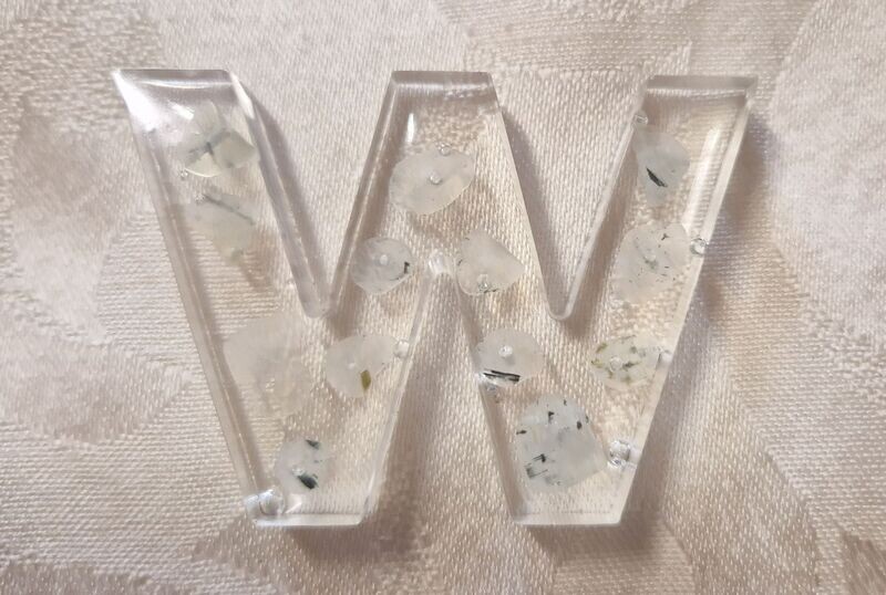 ​​​​​​​​​​​​​​​Prenit in Epoxidharz - W