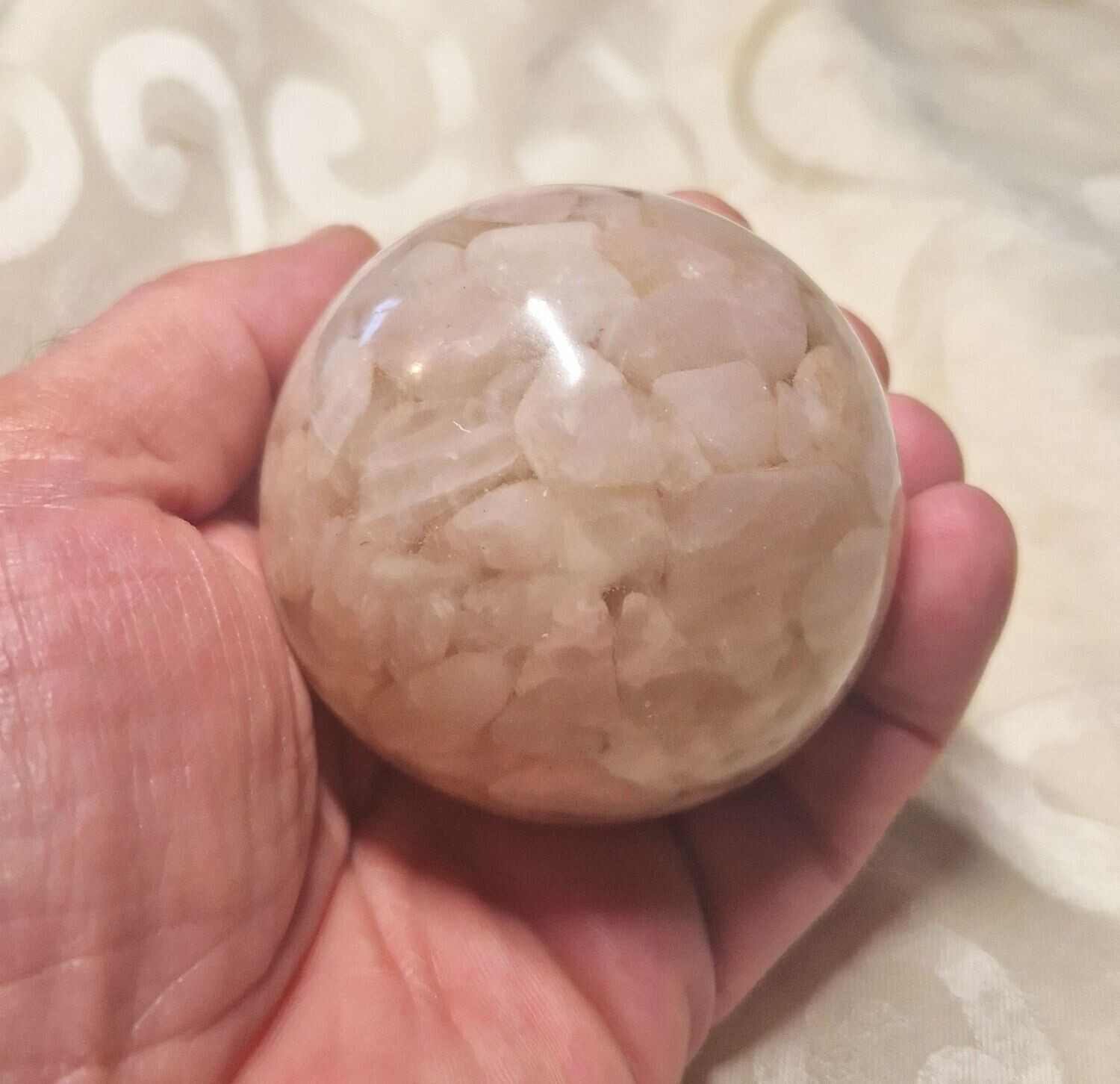 ​Orgonit Kugel mit Rosenquarz - ca. 6,5 cm