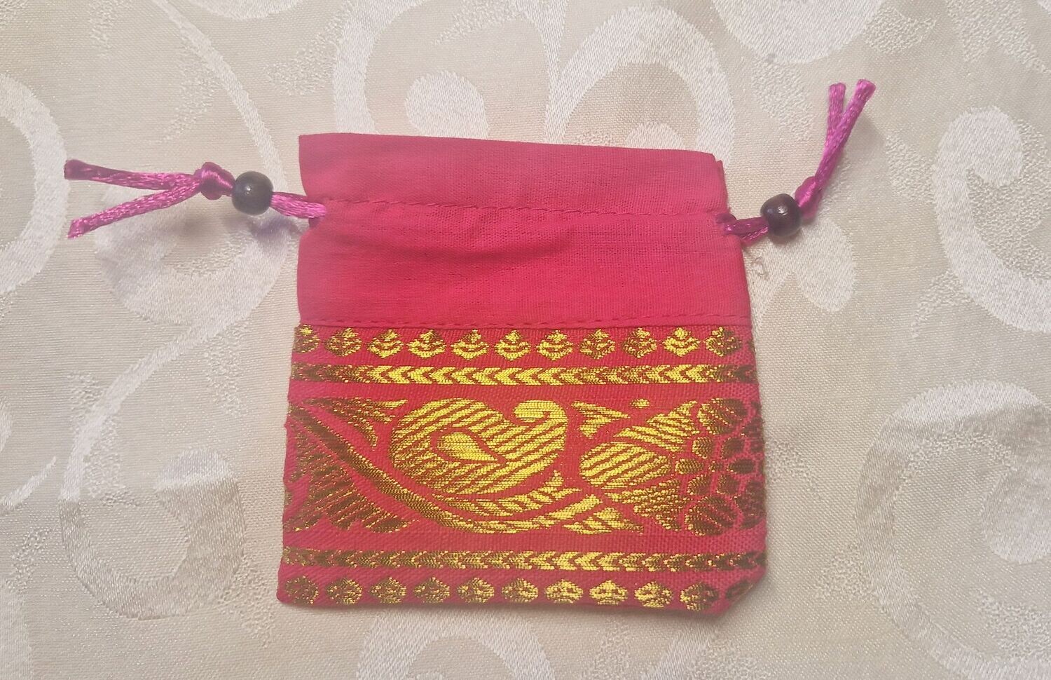 ​Brokattasche - Pendeltasche - pink