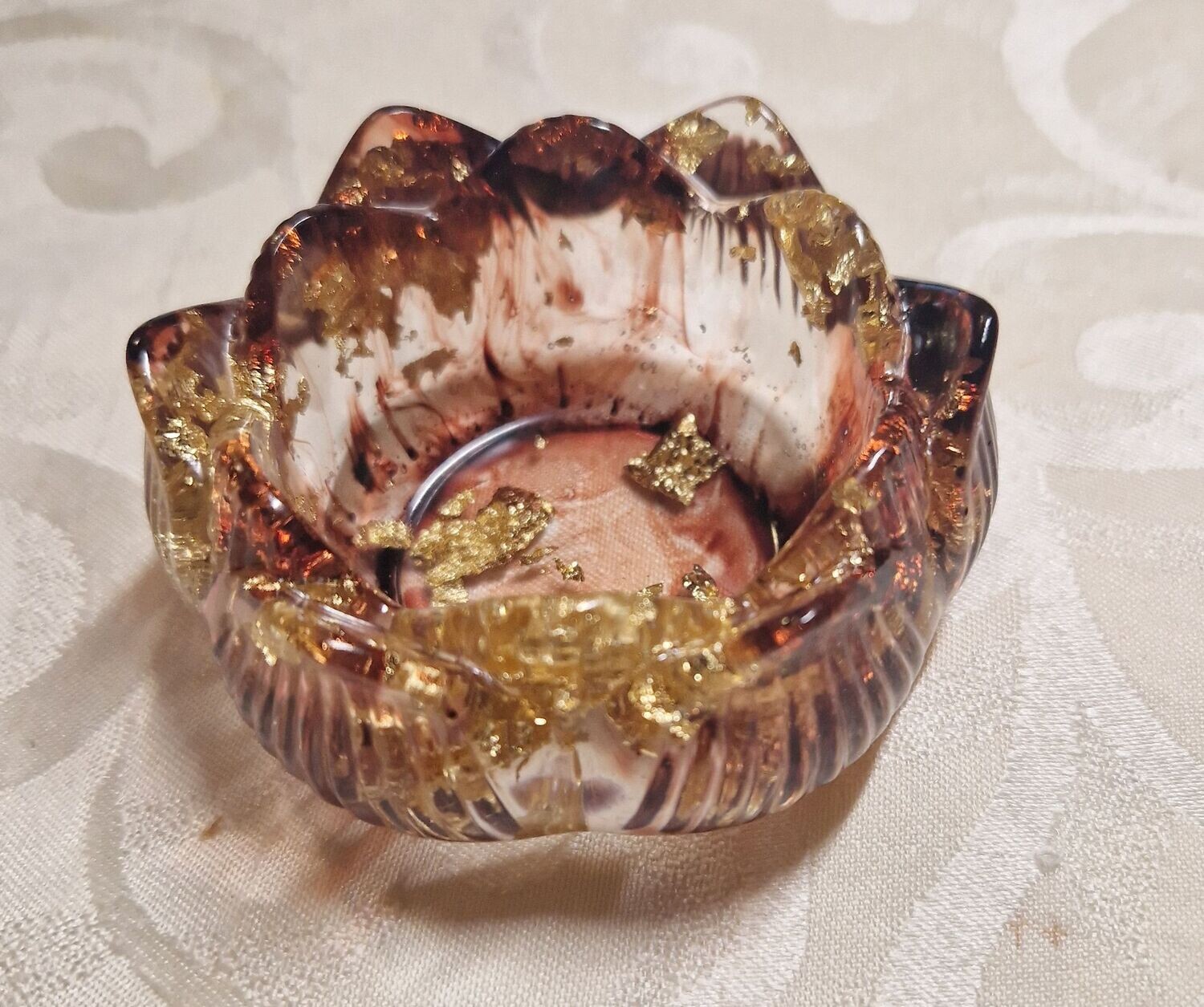 Kerzenhalter - Rose mit goldfarbenem Schlagmetall