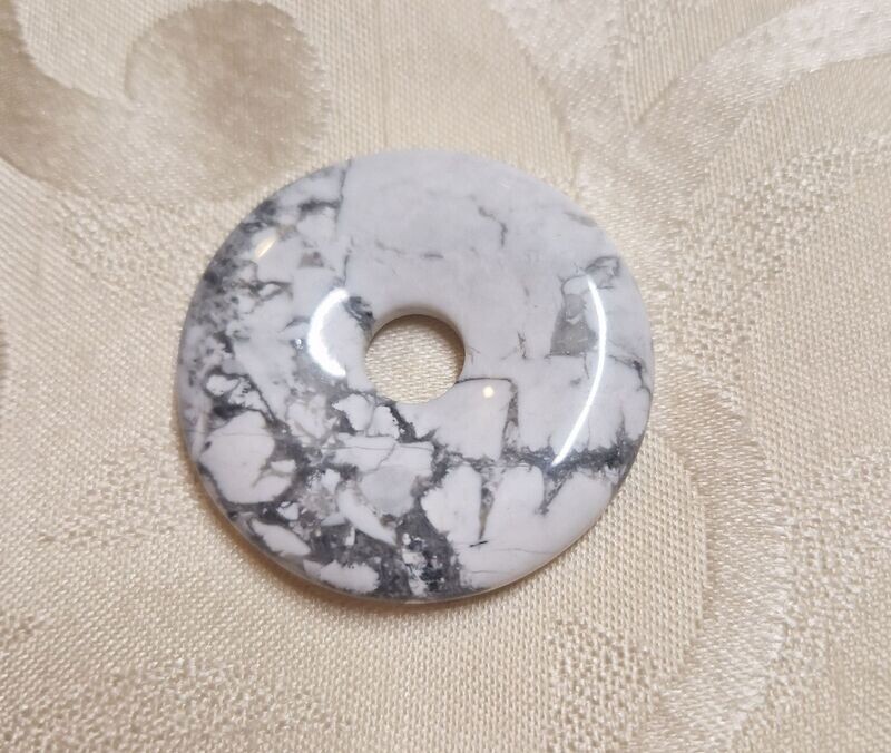 ​​Donut - Howlith - 40 mm