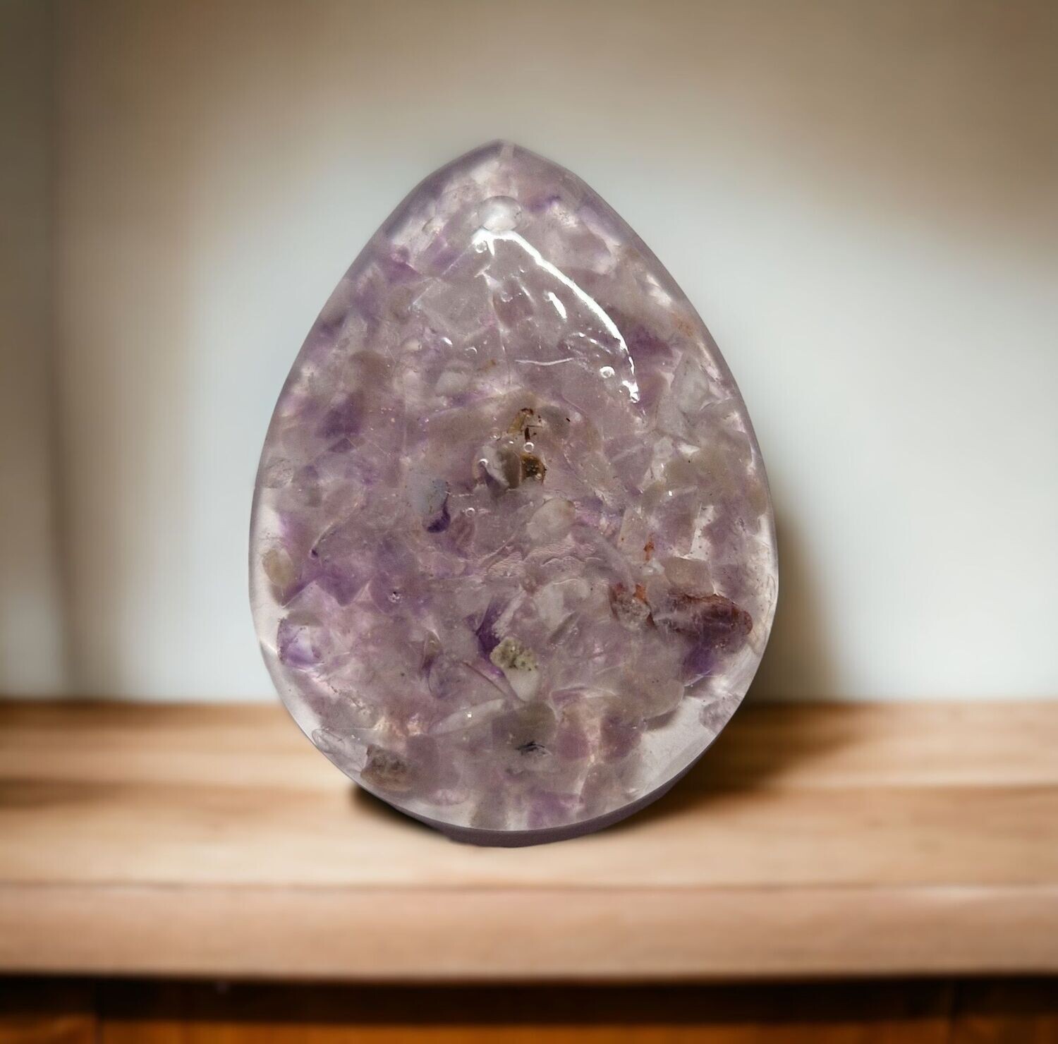 ​Amethyst-Anhänger in Harz - 4 cm