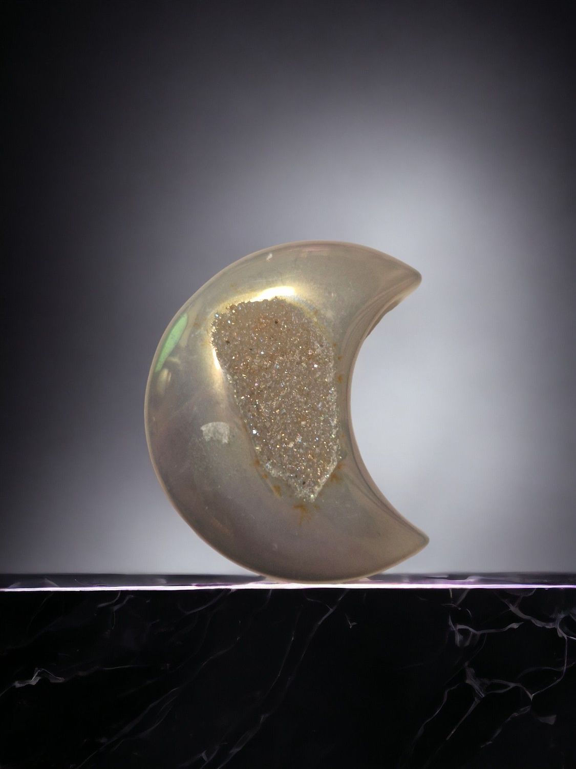 ​​Geoden Achat - Mond - 5 cm