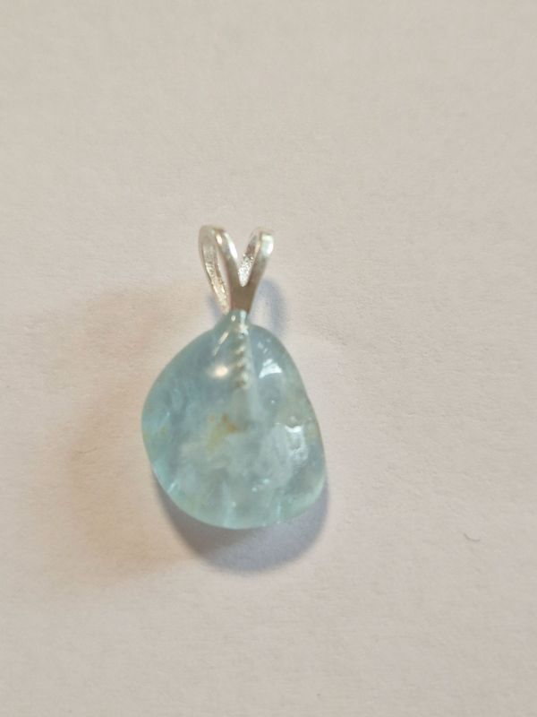 ​Aquamarin mit Silberöse 925