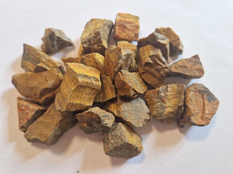 Tigerauge - 2 bis 4 cm - 100 gr Tigerauge - 2 bis 4 cm - 100 gr