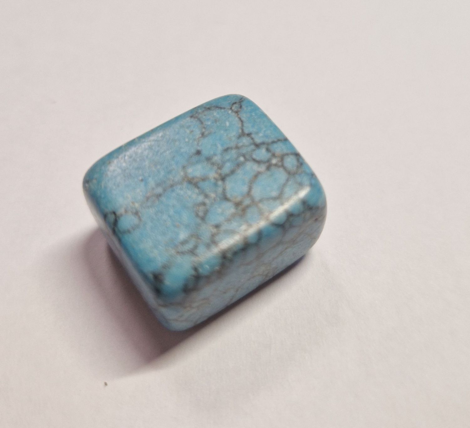 ​Türkenit (Magnesit gefärbt)