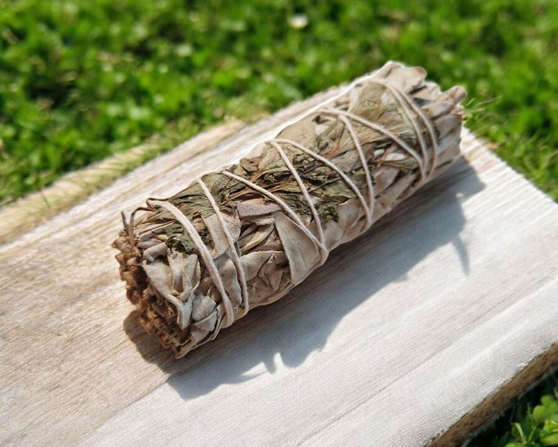 White Sage/Weißer Salbei und Minze