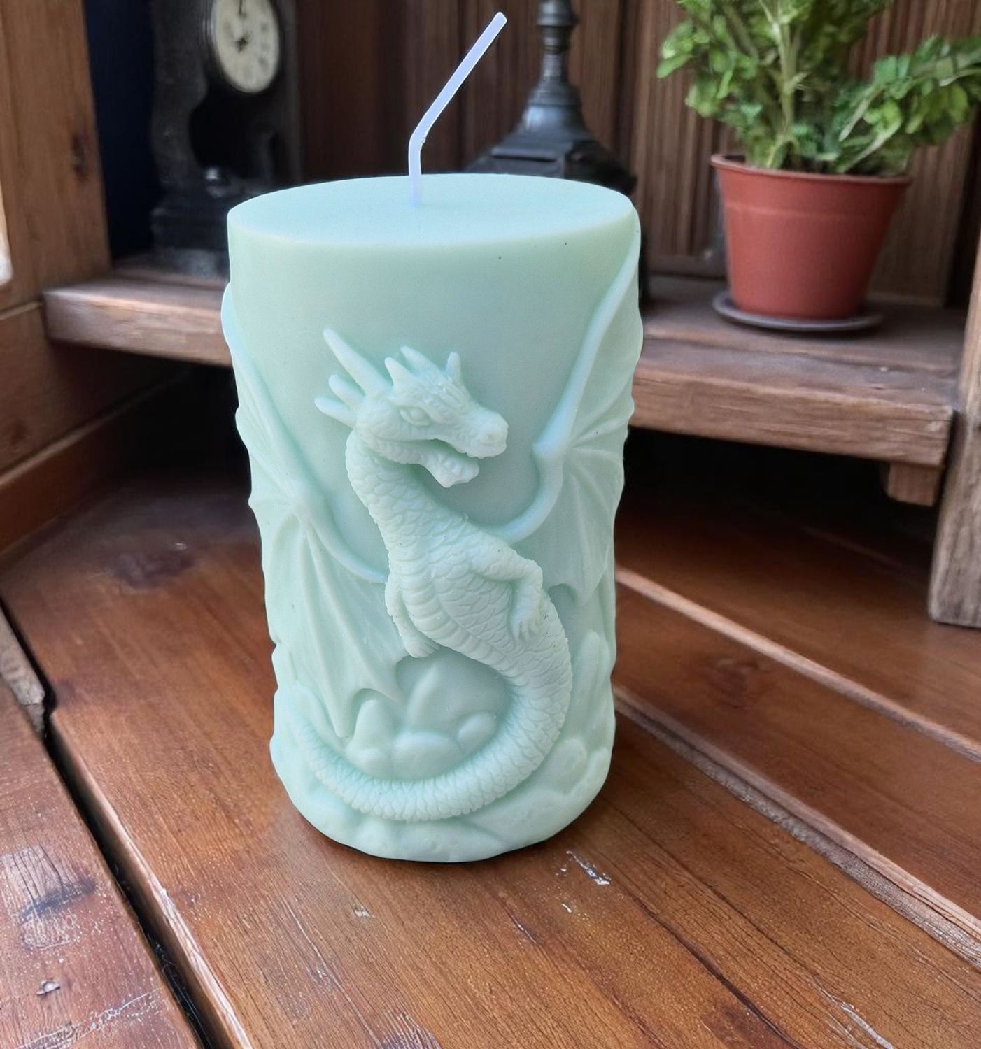 Standkerze aus Sojawachs Drache Standkerze aus Sojawachs Drache