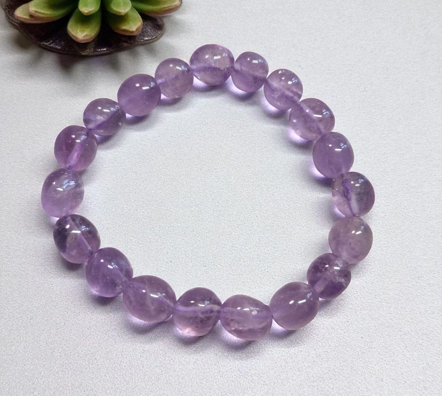 Armband - Barock -Amethyst Flieder - 8 bis 10 mm Armband - Barock -Amethyst Flieder - 8 bis 10 mm