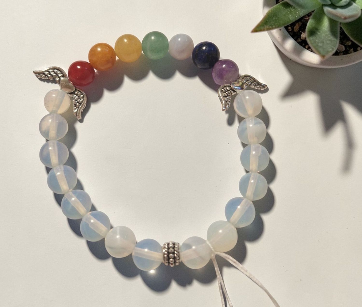 ​​Chakra Armband - Opalith - silberfarbene Engelflügel - 8 mm