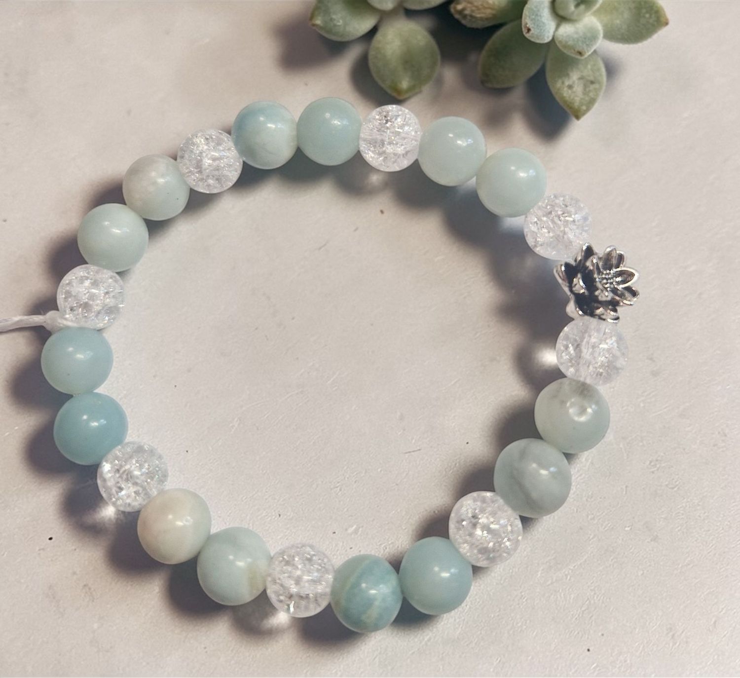 Armband - Amazonit Multicolor  & Crash Bergkristall - A+ Qualität & AB Qualität - Lotusblüte - 8 mm