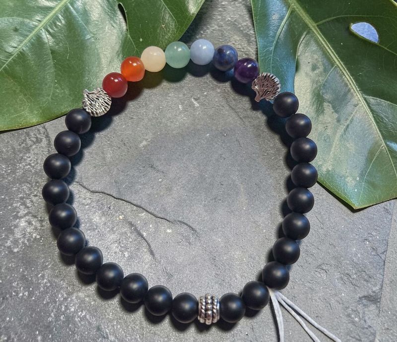 ​Chakra Armband - Onyx matt - AB Qualität - Baum des Lebens - 6 mm