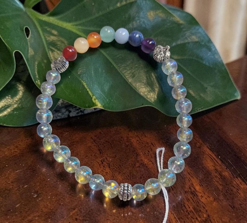 Chakra Armband - Angel Aura blau - AB Qualität - Baum des Lebens - 6 mm