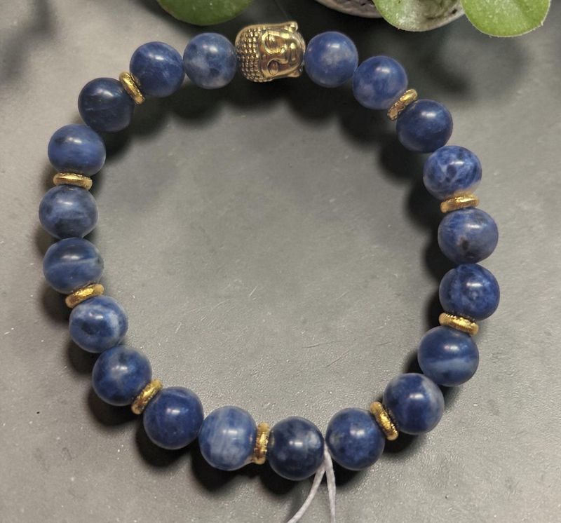 ​​Armband - Sodalith - AB Qualität - Buddha gold - 8 mm