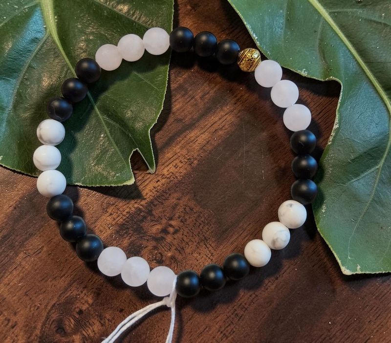 ​​Armband - Onyx - Howlith - Rosenquarz matt - AB Qualität - 6 mm