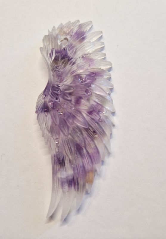 Schutzamulett Engelsflügel - Amethyst - mit 1 m schwarzes Lederband Schutzamulett Engelsflügel - Amethyst - mit 1 m schwarzes Lederband