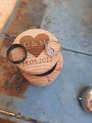Ring Box wood round
wedding
laser engraving
custom
uniquely 
special