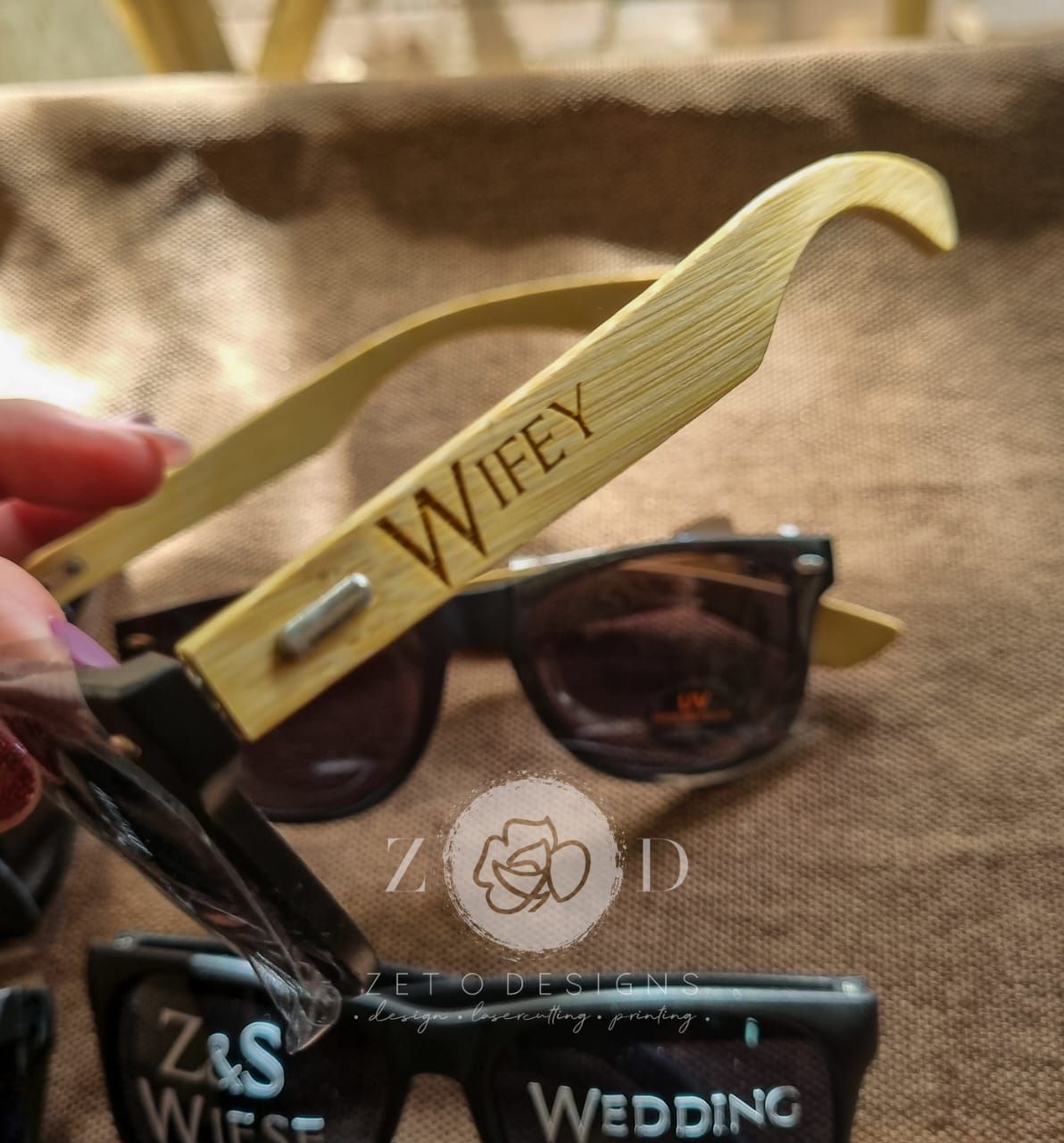 Wooden Sunglasses - Custom Engraving (SIDES) [Standard-Unisex]