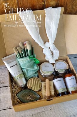 Ultimate Pamper Gift Collection for Her [Peppermint & Rosemary]