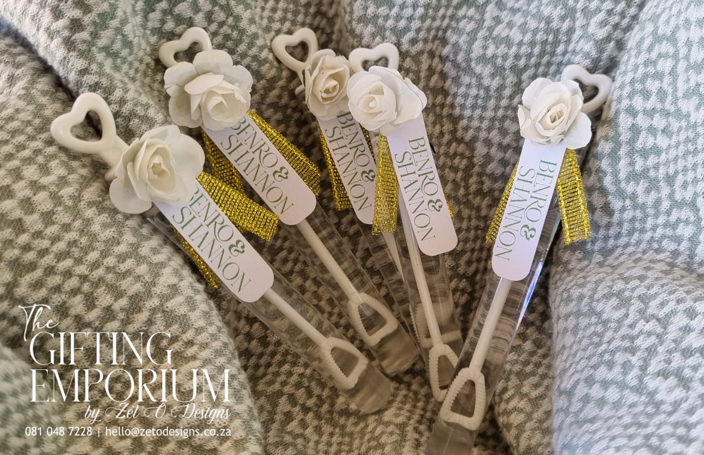 Cute Mini Bubble Wands in Heart Shape