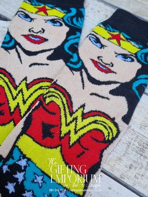 "Wonder Women-themed socks set featuring bold, colorful designs."
