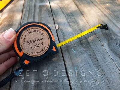 Tape Measure - Custom Engraving on Wood
gifting
dad
father
