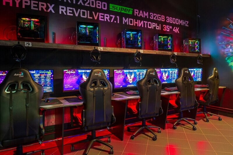 Renting PC in VIP room