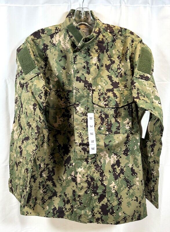 US Navy USN NWU Type III Working Uniform Blouse Jacket Small Long AOR2