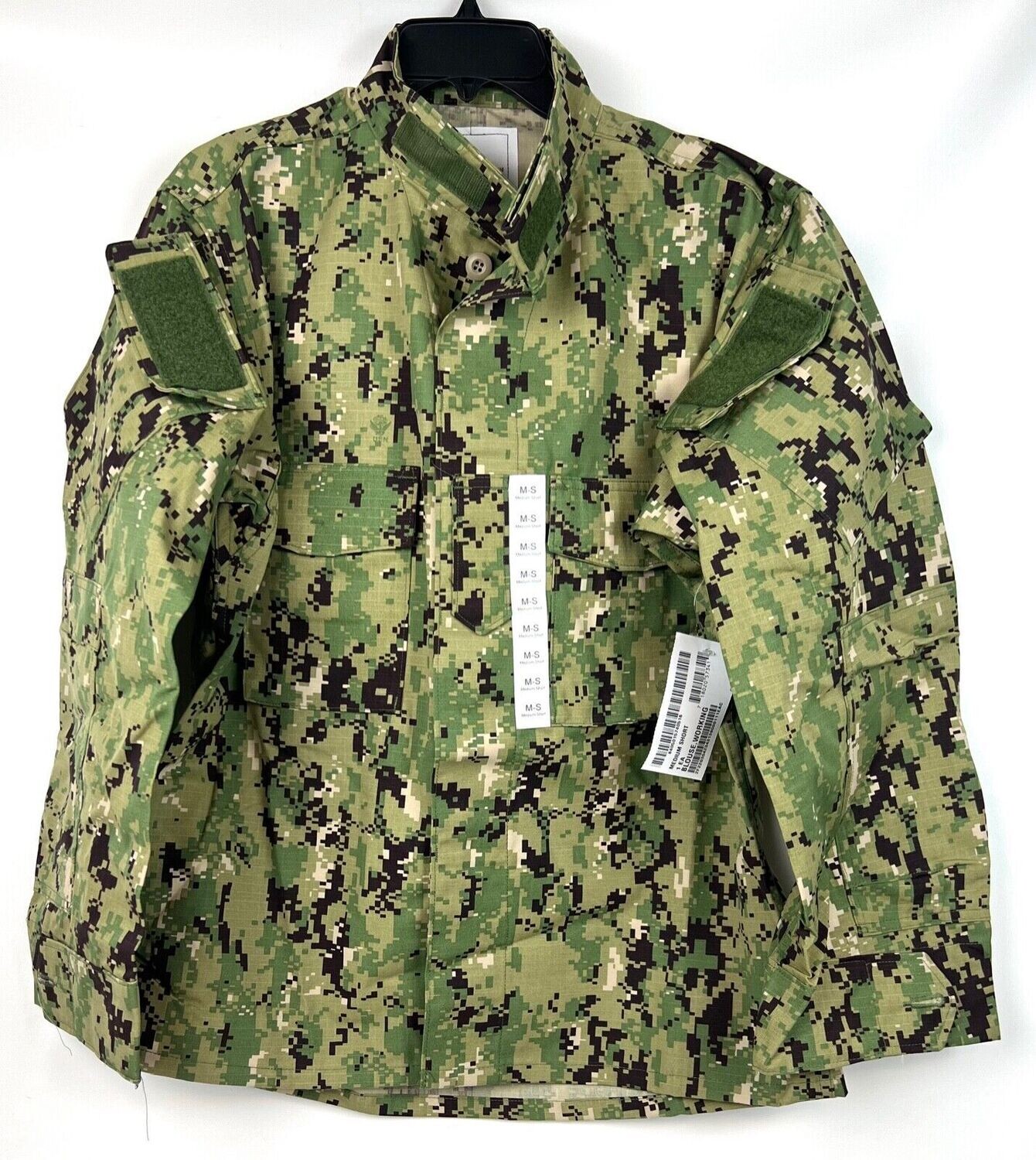 US Navy USN NWU Type III Working Uniform Blouse Jacket Medium Short AOR2