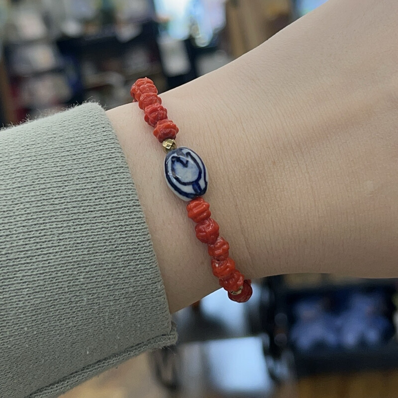 •BRACELET• Coral Bracelet Delft