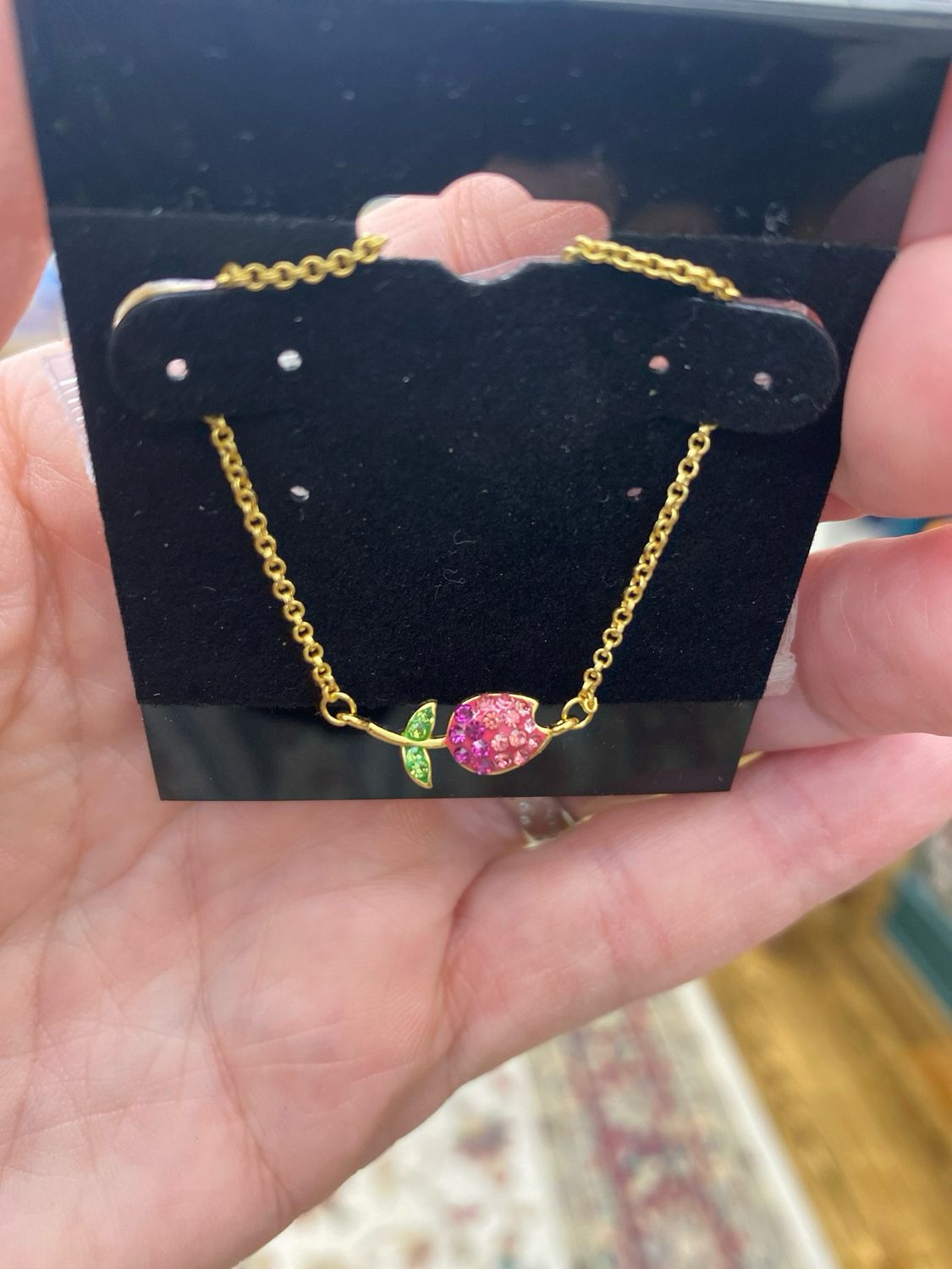 •NECKLACE• Tulip Pink Rhinestone Horizonal