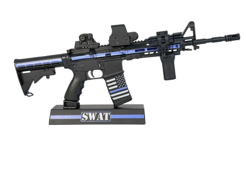 Modelo AR15 - Línea Azul Delgada/SWAT