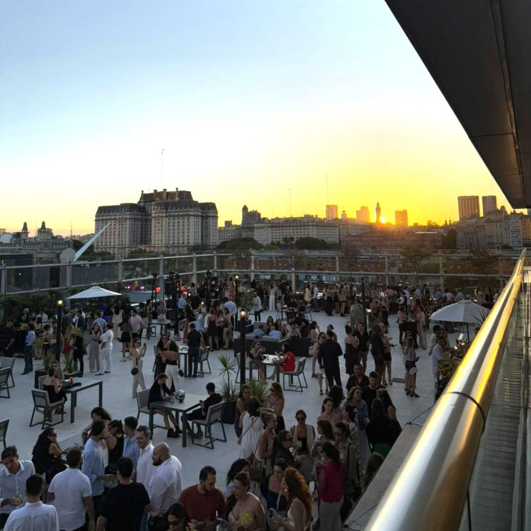 Urban Sunset - 15 de Enero (PRECIO PREVENTA)